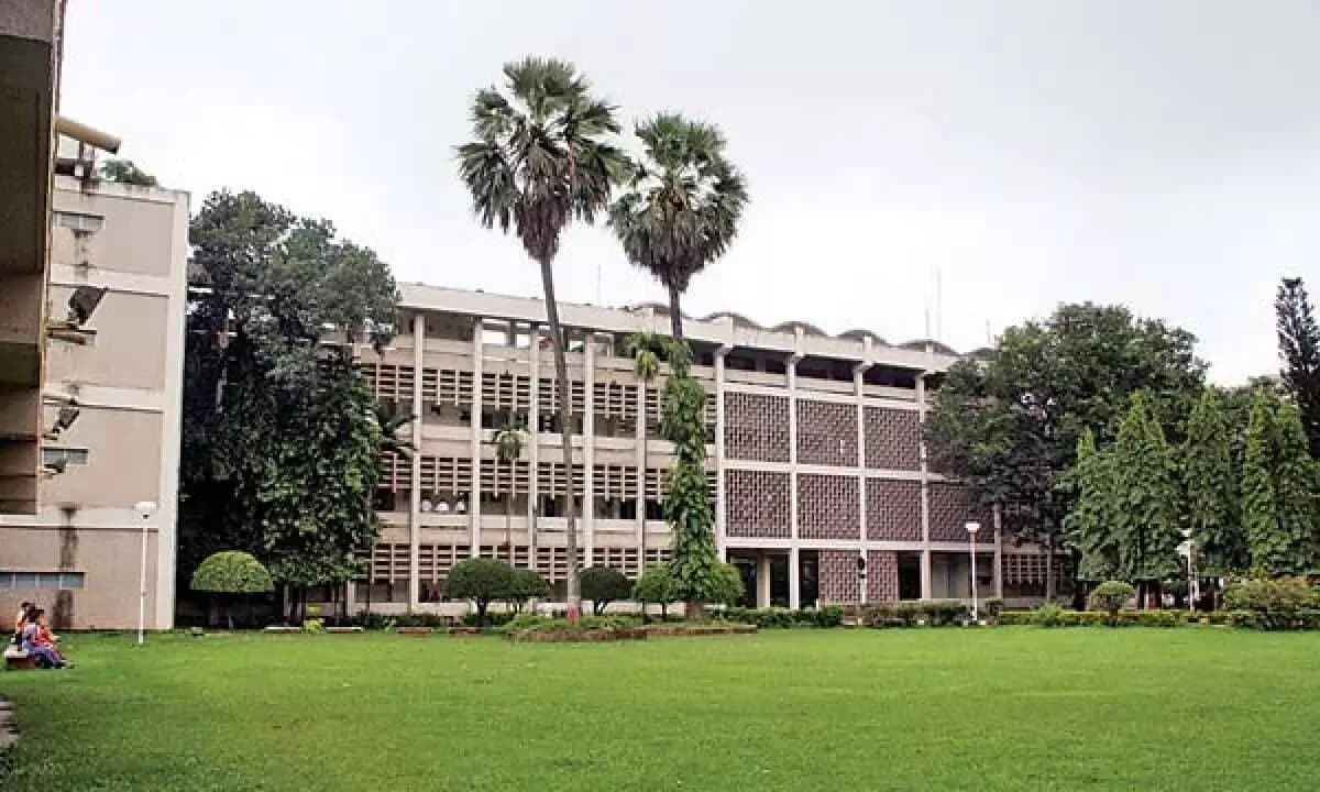 IIT Bombay Campus View 2